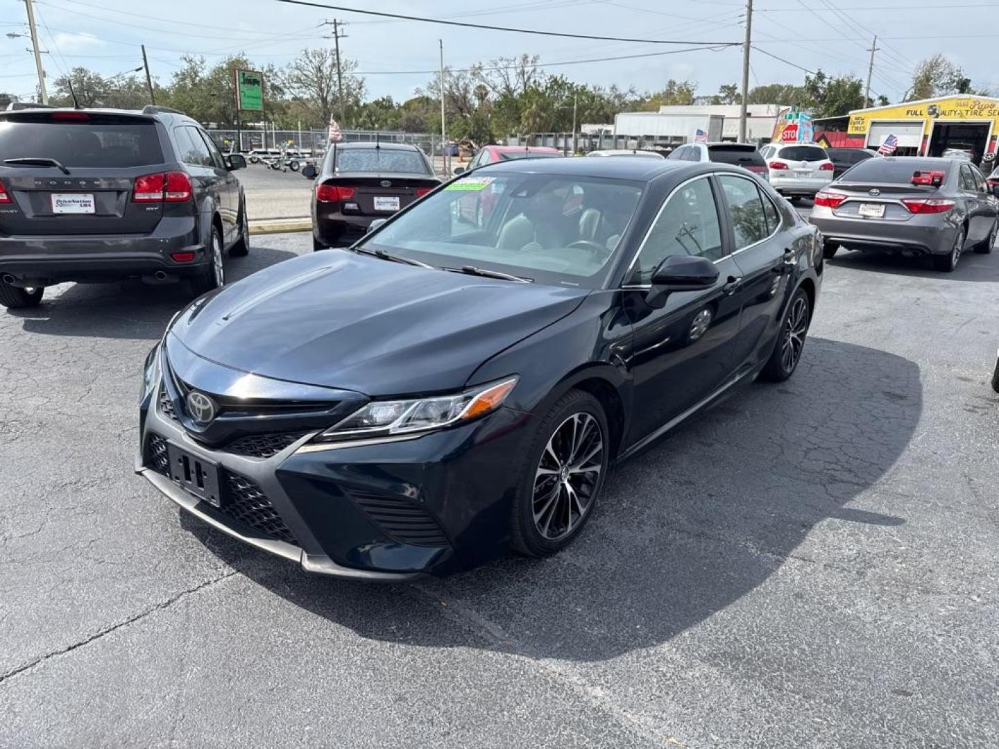 2018 BLUE TOYOTA CAMRY SE (4T1B11HK3JU) with an 2.5L engine, Automatic transmission, located at 2929 9th St. West, Bradenton, 34205, (941) 242-2810, 27.473591, -82.570679 - Thanks for inquring into DriveNation USA! All vehicles listed can be viewed at www.drivenationusa.com for vehicle history reports and additonal info. We cannot quote any terms such as down payments or monthly payments without an application. You can apply directly at www.drivenationusa.com or by con - Photo#4