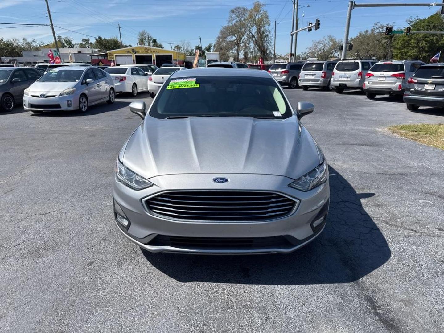 2020 GRAY FORD FUSION SE (3FA6P0HD3LR) with an 1.5L engine, Automatic transmission, located at 2929 9th St. West, Bradenton, 34205, (941) 242-2810, 27.473591, -82.570679 - Photo#3