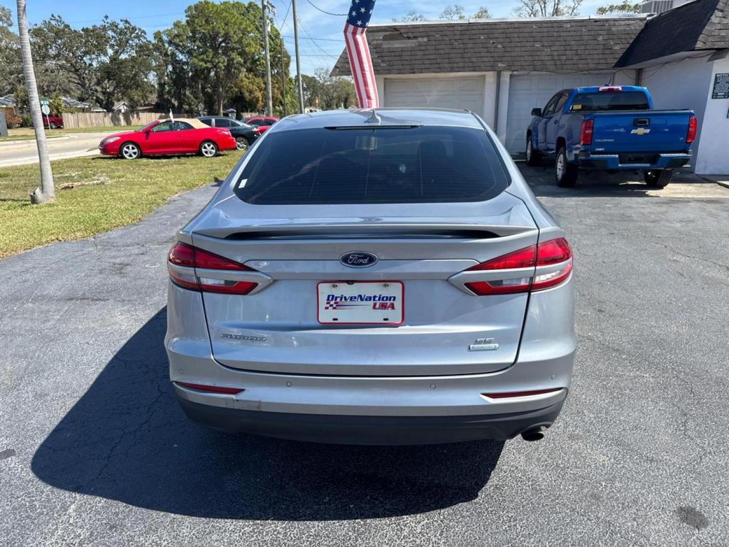 2020 GRAY FORD FUSION SE (3FA6P0HD3LR) with an 1.5L engine, Automatic transmission, located at 2929 9th St. West, Bradenton, 34205, (941) 242-2810, 27.473591, -82.570679 - Photo#7