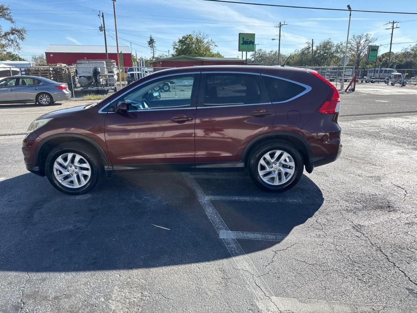 2016 MAROON HONDA CR-V EX (3CZRM3H56GG) with an 2.4L engine, Continuously Variable transmission, located at 2929 9th St. West, Bradenton, 34205, (941) 242-2810, 27.473591, -82.570679 - Thanks for inquring into DriveNation USA! All vehicles listed can be viewed at www.drivenationusa.com for vehicle history reports and additonal info. We cannot quote any terms such as down payments or monthly payments without an application. You can apply directly at www.drivenationusa.com or by con - Photo#4